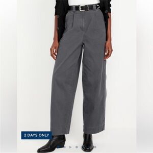 Old Navy Gray Wide Leg Pants for Effortless Style